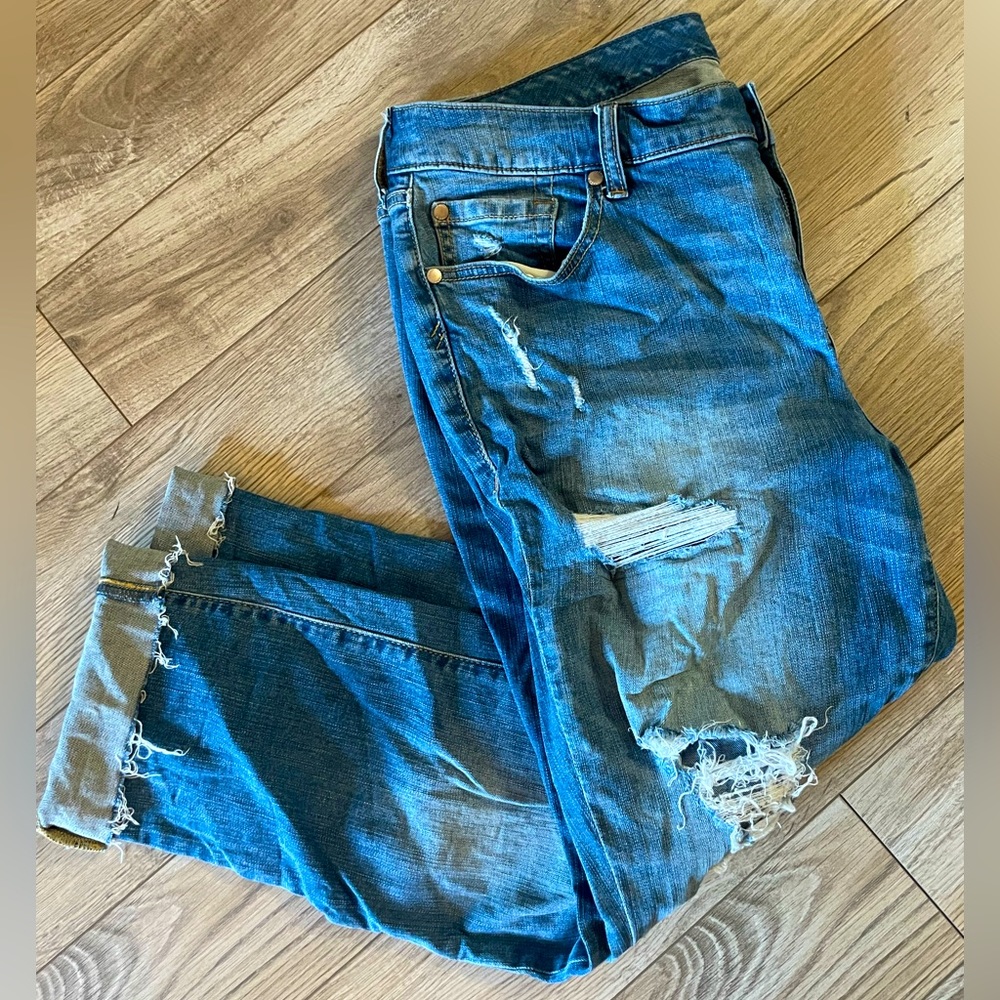 Cropped Boyfriend Jeans